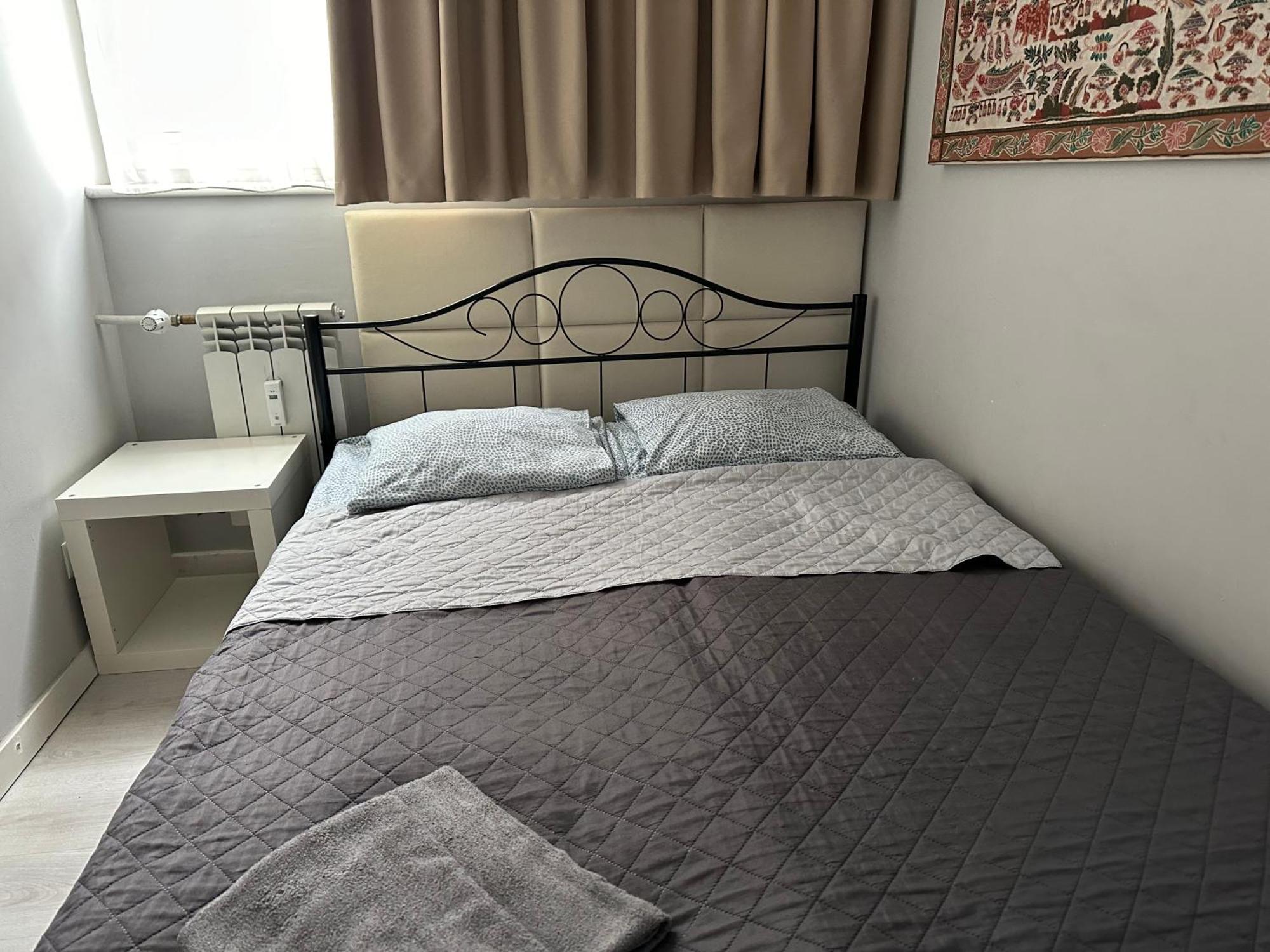 Coser Apartamenty Grzybowska Varşovia Exterior foto